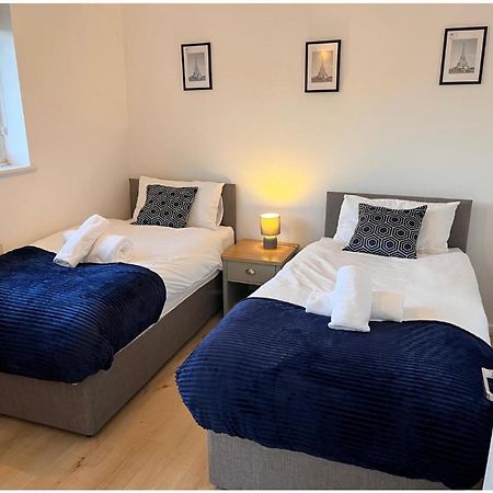 Kettering Service Accomodation 2Brh Freeparking Wifi Smart Tv Tea & Coffee Zewnętrze zdjęcie