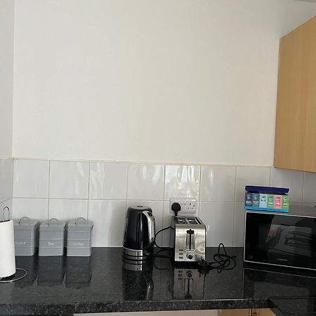 Kettering Service Accomodation 2Brh Freeparking Wifi Smart Tv Tea & Coffee Zewnętrze zdjęcie