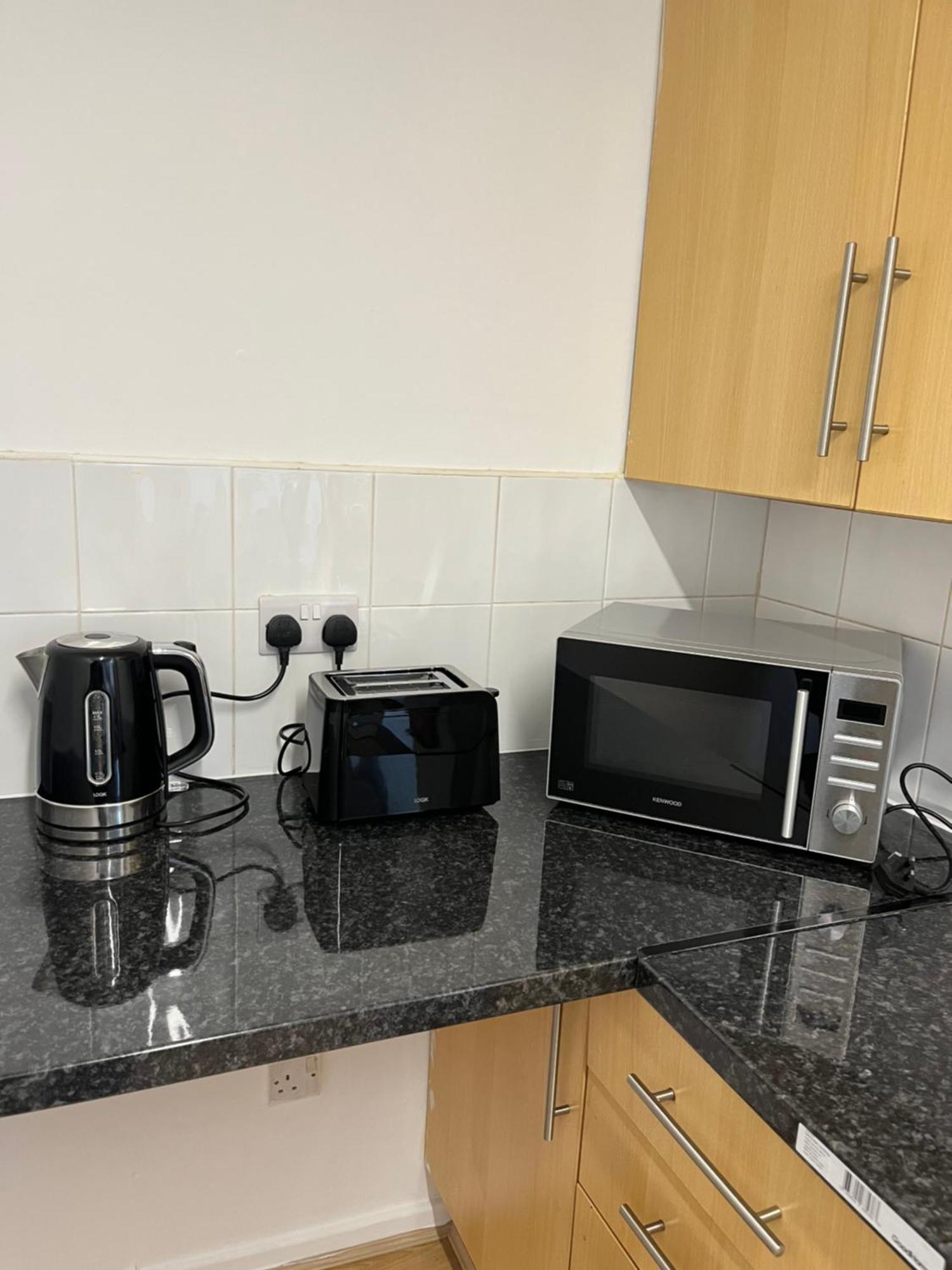 Kettering Service Accomodation 2Brh Freeparking Wifi Smart Tv Tea & Coffee Zewnętrze zdjęcie